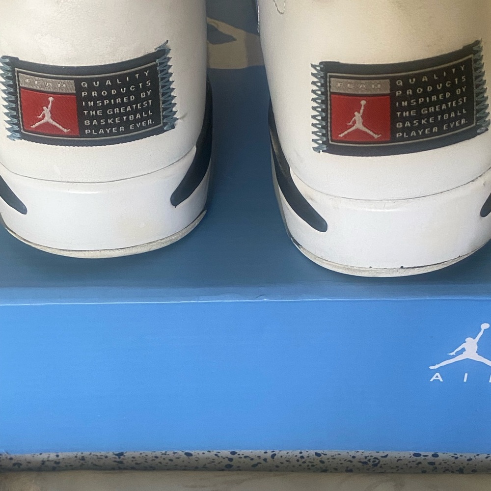 JORDAN 6 NORTH CAROLINA RARE 💧 8/10